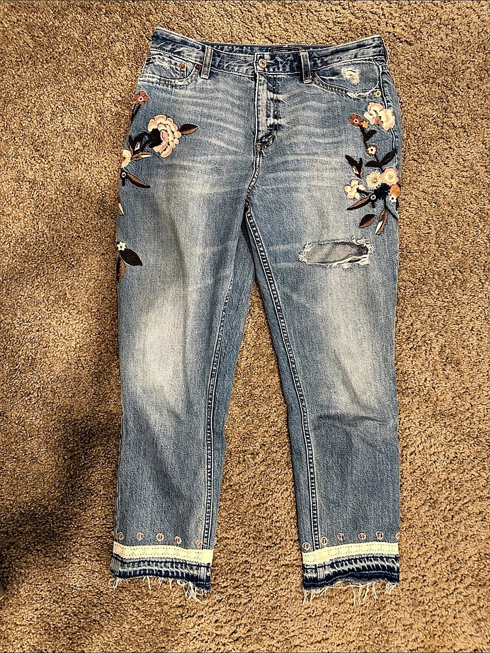 Abercrombie & Fitch Annie High Rise Girlfriend Embroidered Jeans Floral Jeans